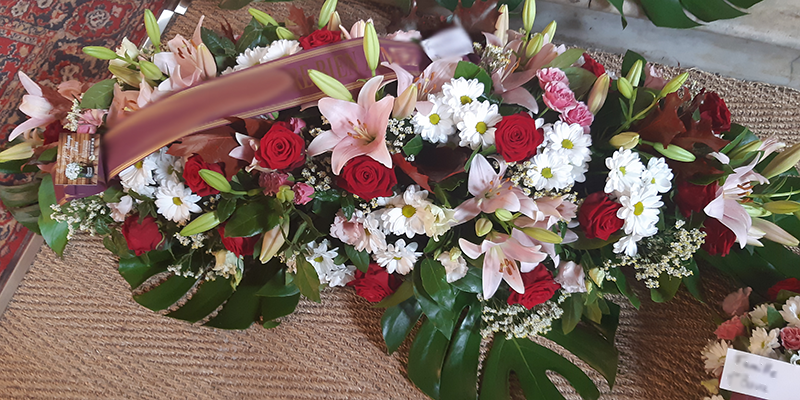 fleuriste coudoux-bouquet de fleurs velaux-decoration florale ventabren-creations florales coudoux-livraison de fleurs velaux
